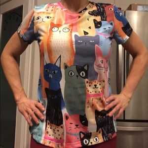 New, cute & colourful cat t-shirt